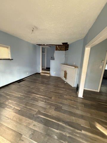 Photo Oct 08 2025 10 01 10 AM